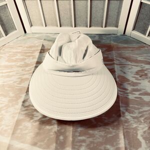 NWT Lexington Sun Hat or Visor